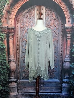 Catalog Classics Tunic Blouse